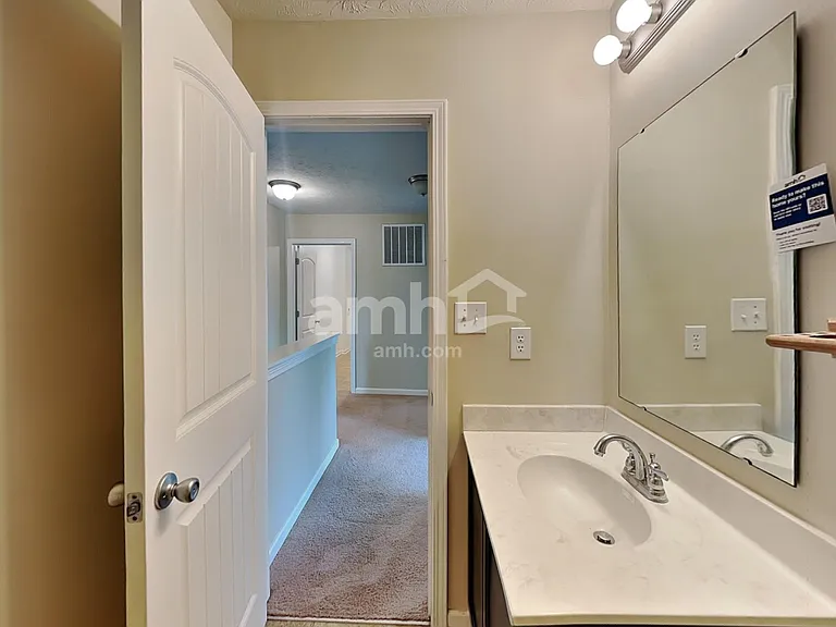 7161 Lakeland Trails Blvd — Photo 16