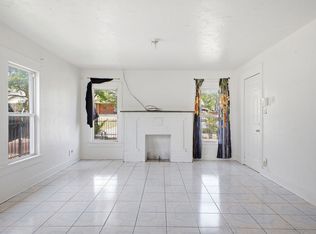 2634 Emmett St, Dallas, TX 75211