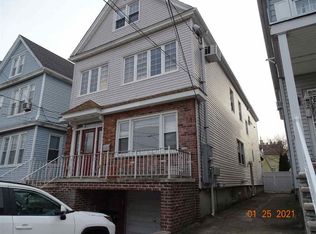 164 W 31st St #1, Bayonne, NJ 07002