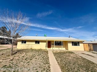 212 W 25th St, Farmington, NM 87401