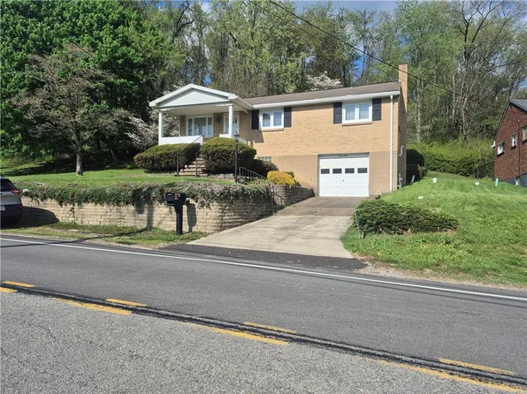49 Millersdale Rd, Jeannette, PA 15644