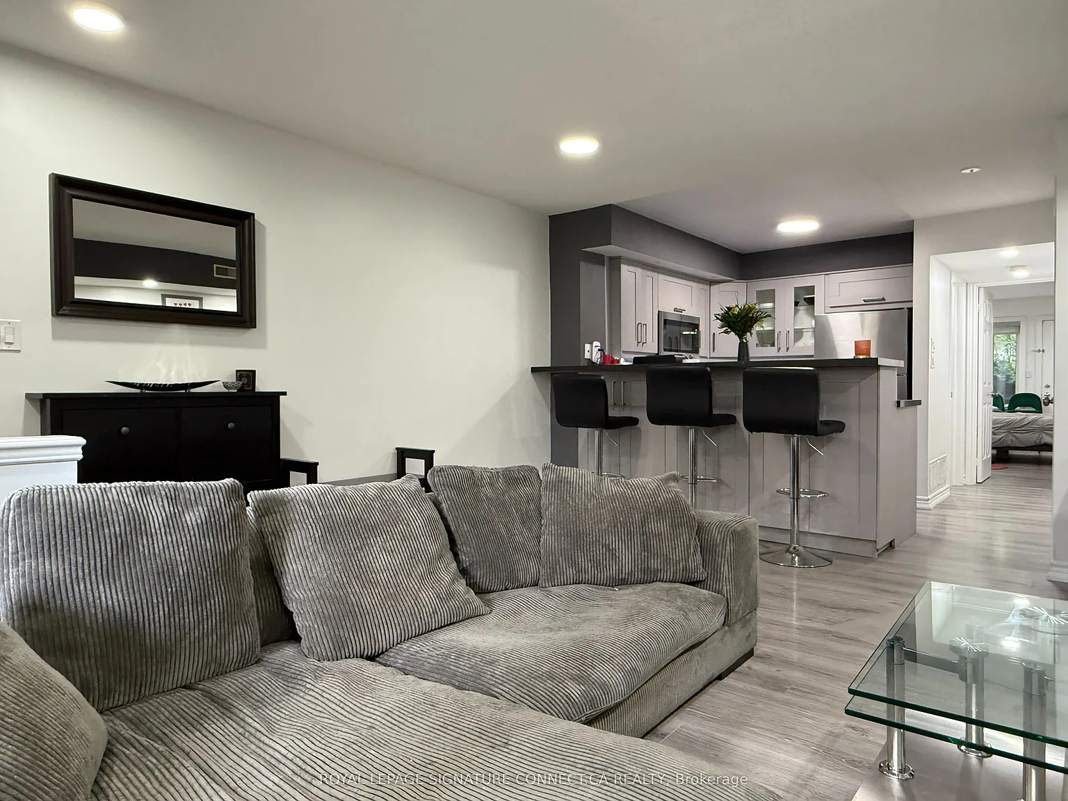 1 bed, $2,300 — Photo 3