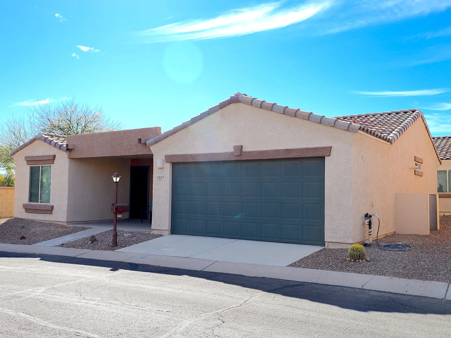 2 bed, 1388 sqft, $1,700 — Photo 2