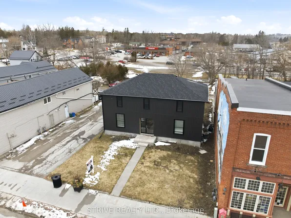 20 King St E, Cavan Monaghan, ON L0A 1G0