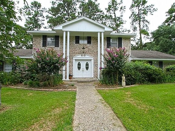 Beautiful front entrance with double doors