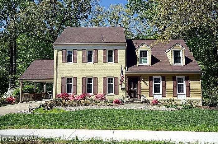 1st image of 10 S Duke St