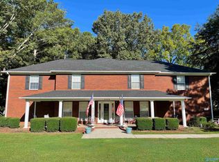 2410 Old Creek Trl SE, Decatur, AL 35603