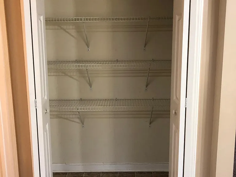 410 Summer Pl — Photo 24