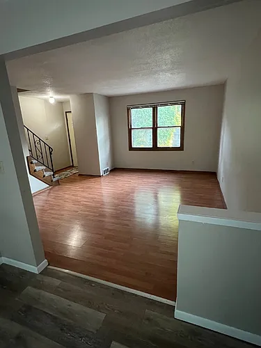 35 E Pleasant View Dr Photo 1