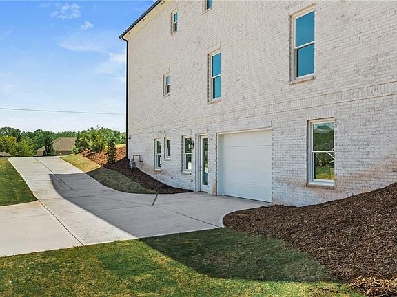 2nd image of 386 Haley Farm Rd