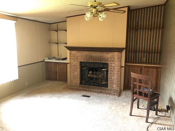 5th image of 223 Melvin St