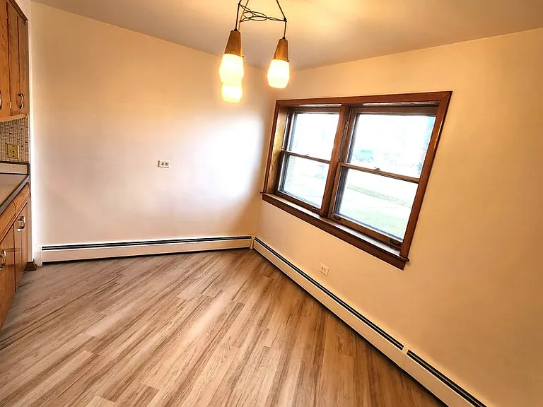 JER & Associates 2320 — Photo 9