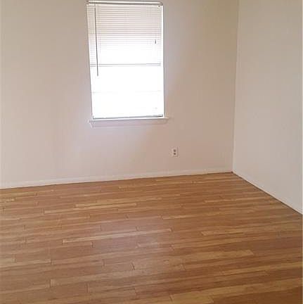 4th image of 10012 Olmos Dr