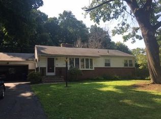 27 Candice Cir, Springfield, MA 01107