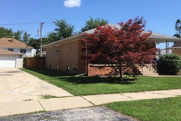 4th image of 2724 W 99th St