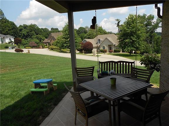 4th image of 10901 Sophia Ct