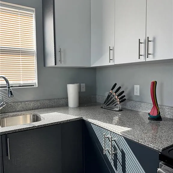 2022 Summerland Ln #4 — Photo 7