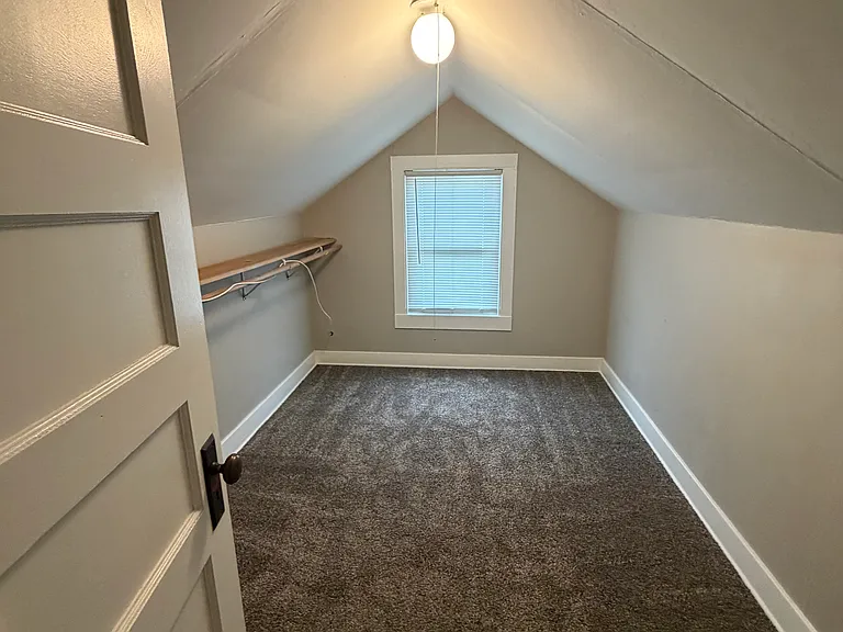 7200 Madison St — Photo 9