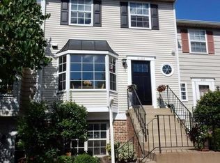 4122 Winter Harbor Ct, Chantilly, VA 20151