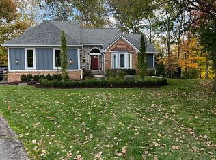 6205 Brandon Ct, White Lake, MI