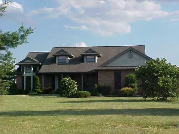 26743 Morris Salem Rd, Circleville, OH 43113