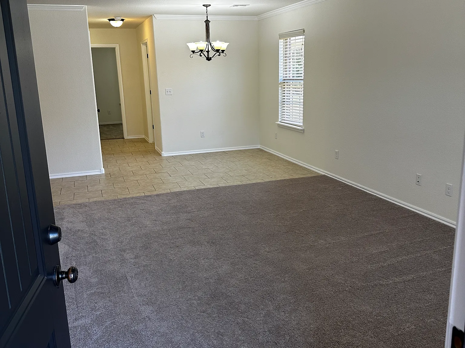 2 bed, 969 sqft, $1,150 — Photo 3