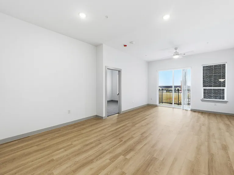 Living & Dining Area