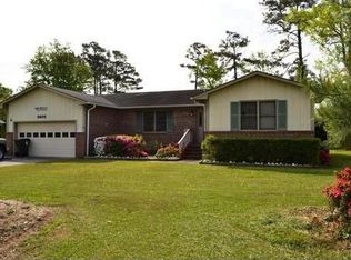 3605 Mandy Ln, Morehead City, NC 28557