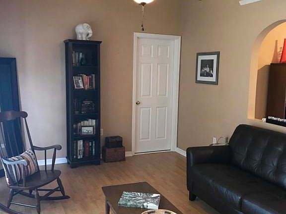 3rd image of 2932 Courtland Blvd