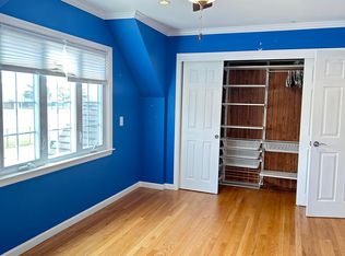 241 Brompton Rd S, Garden City, NY 11530