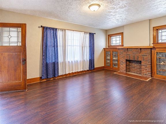 5th image of 794 Seward St