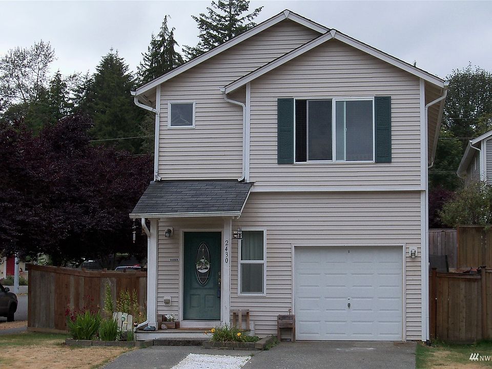 1st image of 2430 104th Ave SE