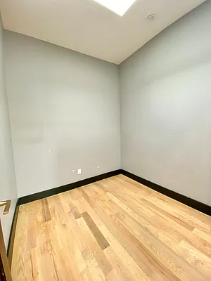 Rented by Hagstrom Management Inc | media 12