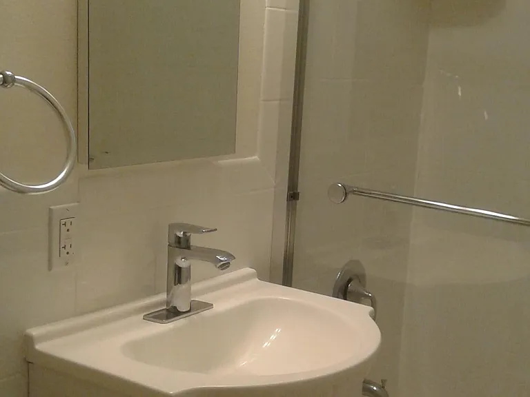 1409 Maltman Ave — Photo 5