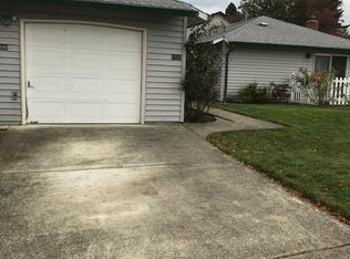 1080 NE Centurion Dr, Gresham, OR 97030