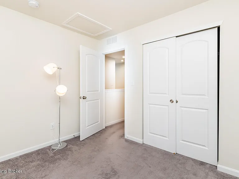 6411 Colome Dr — Photo 25
