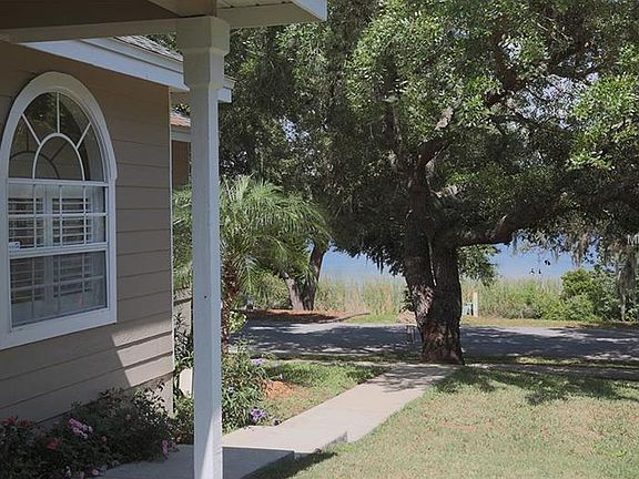 4th image of 1107 Lake Elsie Dr
