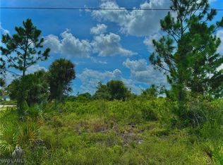 901 Highland Ave, Lehigh Acres, FL 33972