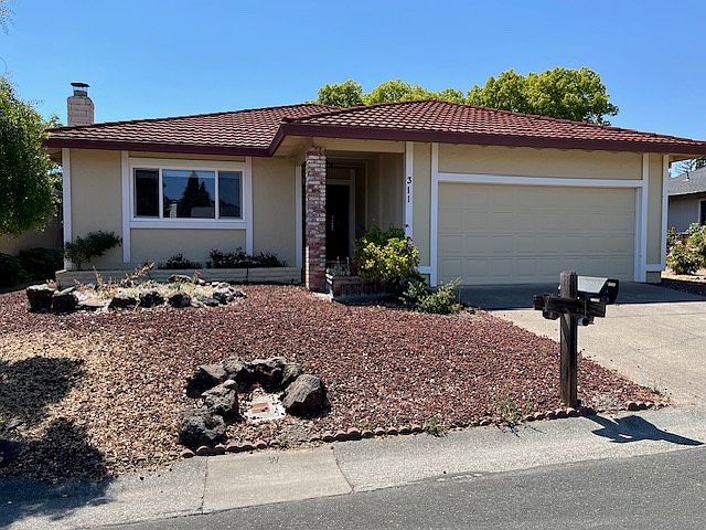 1st image of 311 Vineyard Dr
