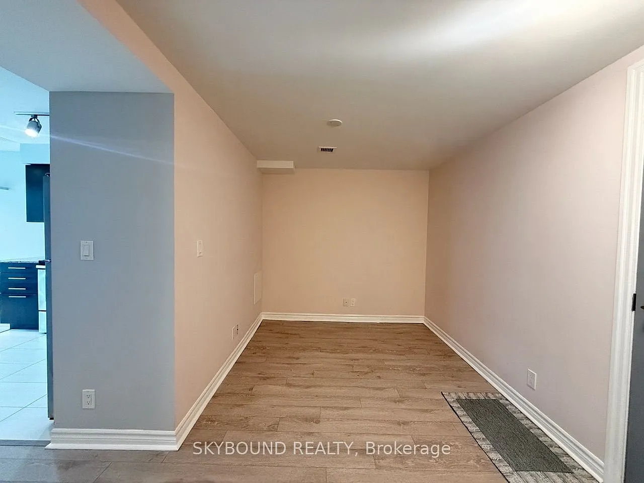 Cloud9 Condominiums — Photo 3
