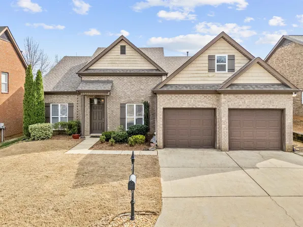 6825 Valley Ln, Leeds, AL 35094
