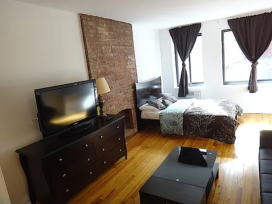 Rented by Property Link Mgmt, LLC | media 12