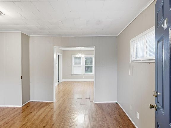 5th image of 264 N Eureka Ave