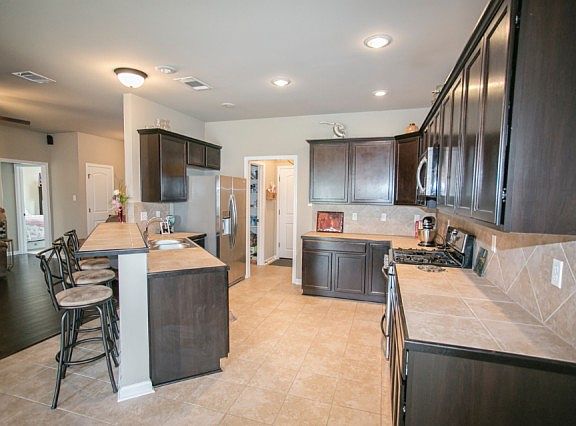 5th image of 42356 Jadestone Ave