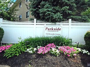 735 Riverside Ave APT B005, Lyndhurst, NJ 07071