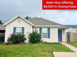 2169 Harry St, Springdale, AR 72764