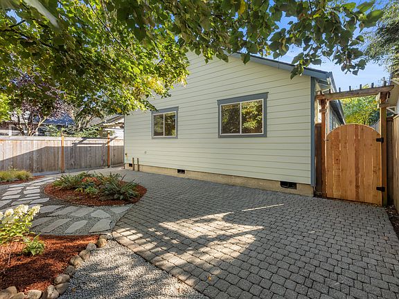 Patio area in the backyard.