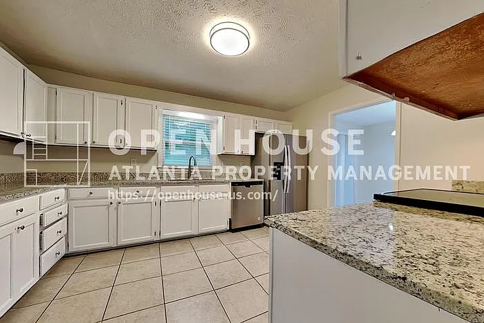 3253 Glynn Mill Dr — Photo 6