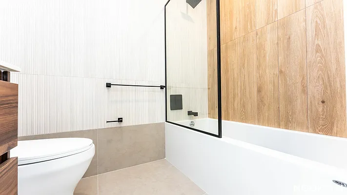 Rented by Nooklyn NYC LLC | media 8