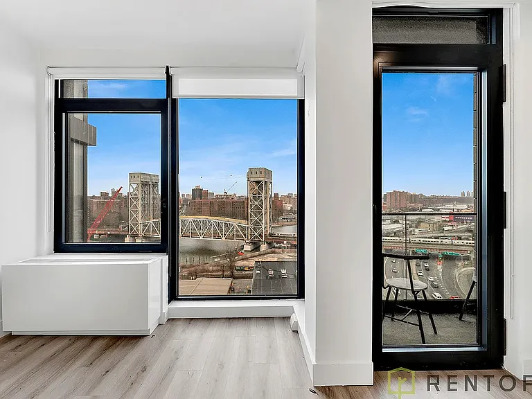 224 E 135th St #1401 — Photo 5